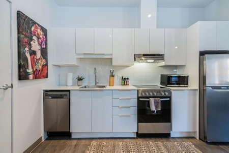 Wonderful New Studio close to Mount Royal By Den Stays, Montréal, Canada