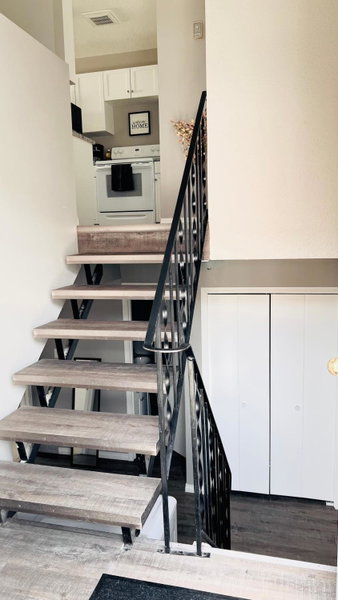 Lovely 2 Bedroom apartment, Camrose, Canada