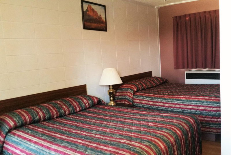Viking Lamplighter Motel, Viking, Canada