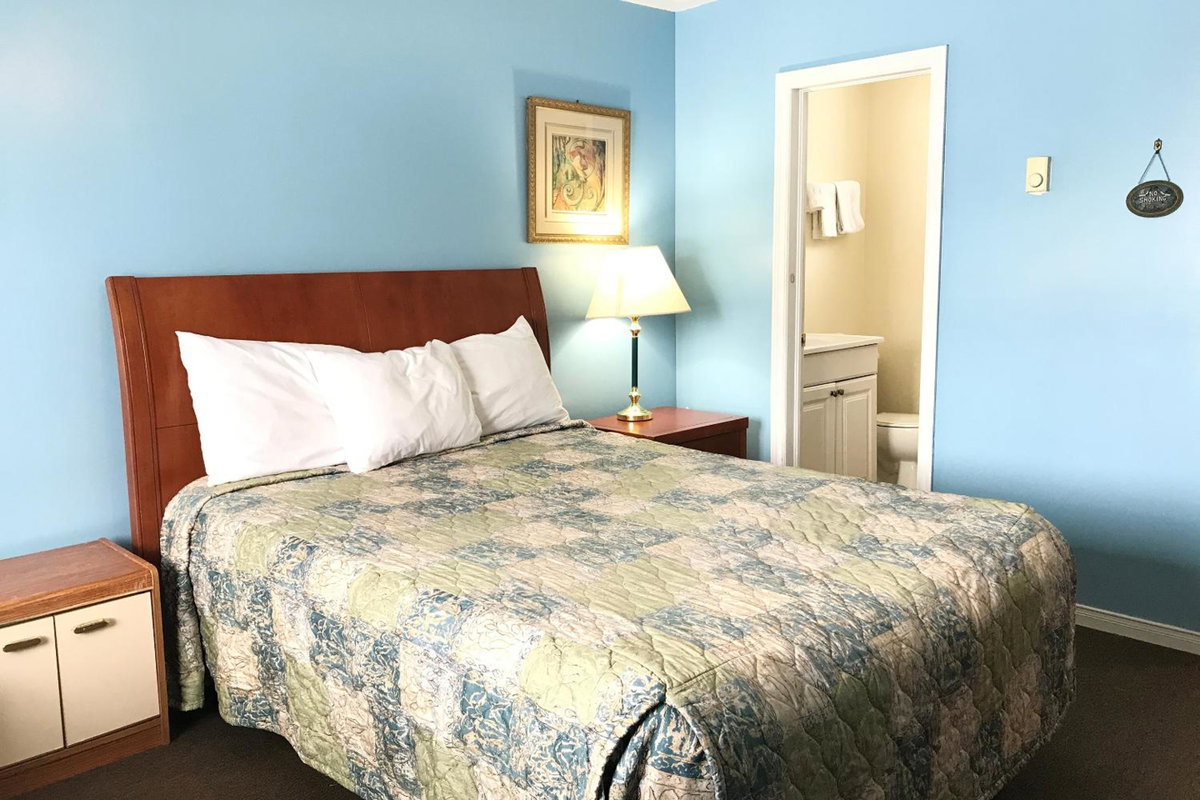 Hotel · Bayside Motel Trenton, Trenton