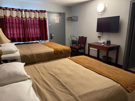 Liberty Inn, Bowmanville, Canada