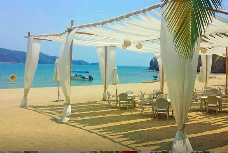 Beach Condos Pico De Loro Hamilo Coast, Nasugbu, Philippines