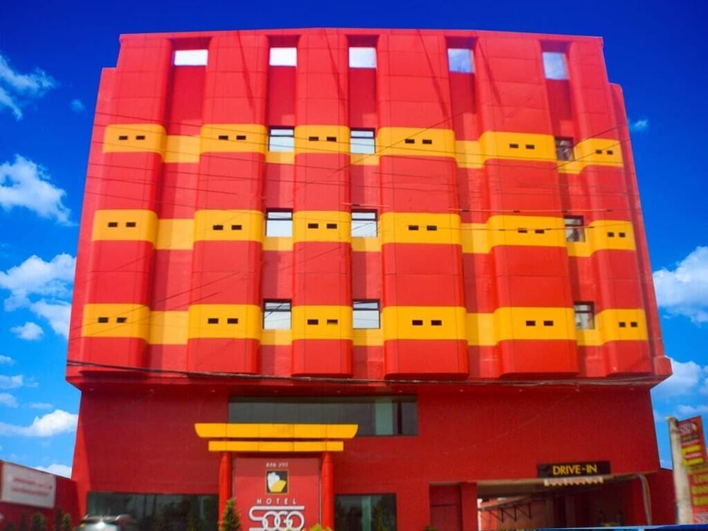 Hotel Sogo Alabang South Road, Philippines