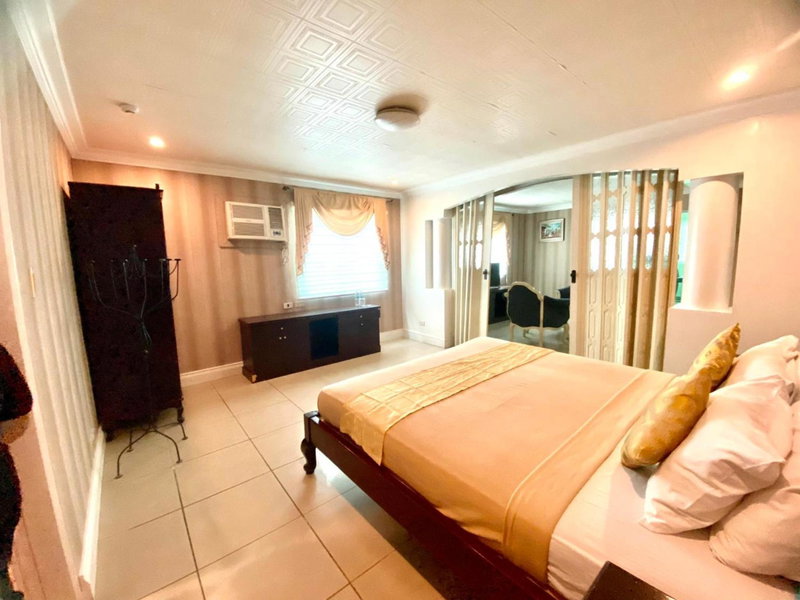 Hotel Euroasia By BLUEBOOKERS, Angeles, Philippines