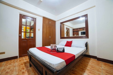 RedDoorz @ Palanan Makati 2, Makati, Philippines