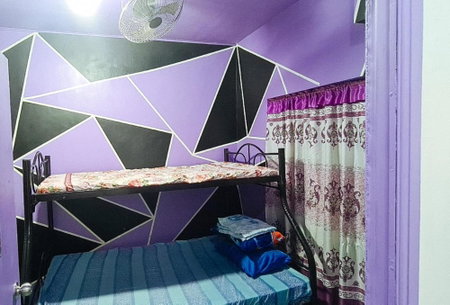Yuzons Bedspacer and Transient Home Staycation, Manila, Philippines