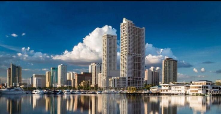 1BR Near Beach, Airport & In City of Manila Bay, Филиппины