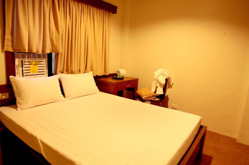 Optimum Pension House, Dumaguete, Philippines