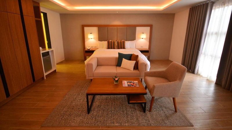 Crown Hotel at Harbour Springs Palawan Managed by Enderun Hotels, Puerto Princesa City, Philippines