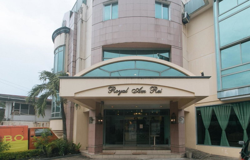 Royal Am Rei Hotel by RedDoorz, Bacolod, Philippines