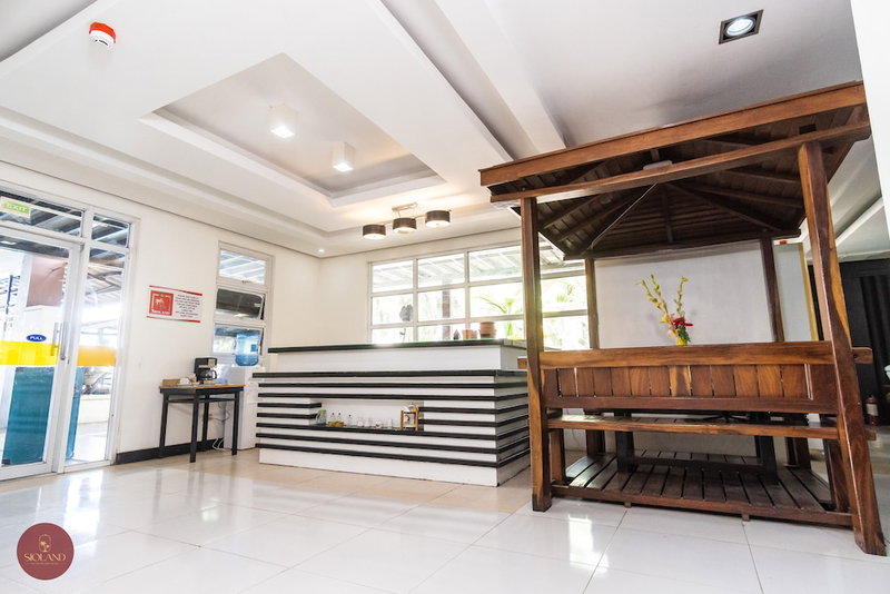 Quezon Premier Hotel Candelaria, Candelaria, Philippines
