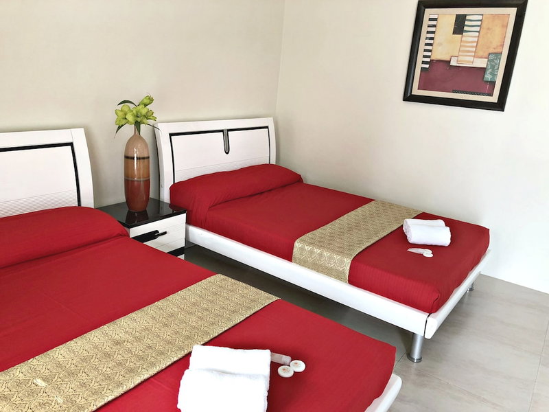 Quezon Premier Hotel Candelaria, Candelaria, Philippines