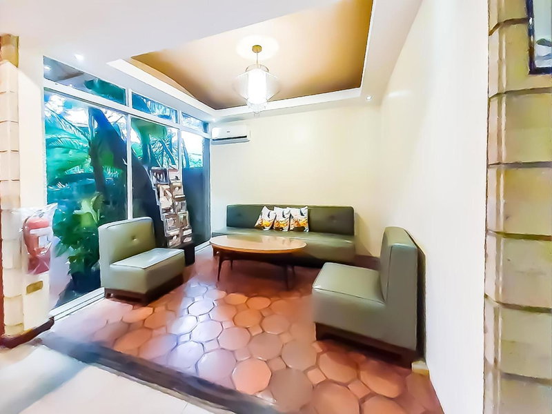 Chito's Hotel, Iloilo City, Philippines