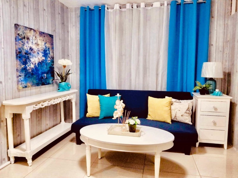 Super Cute Hampton Suites, Imus, Philippines