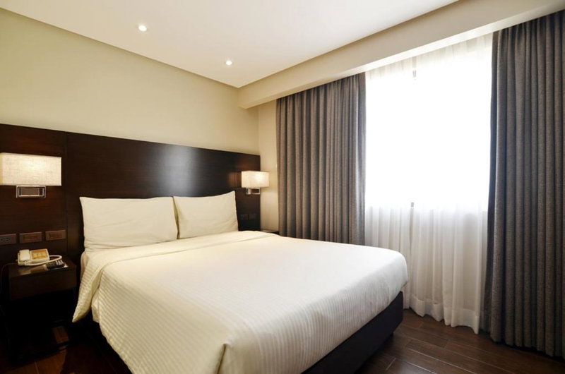 Pearl Garden Hotel, Manila, Philippines