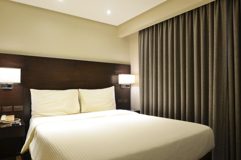 Pearl Garden Hotel, Manila, Philippines