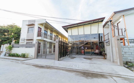 RedDoorz Plus @ Casa Lucia Sindalan San Fernando City Pampanga, San Fernando, Philippines