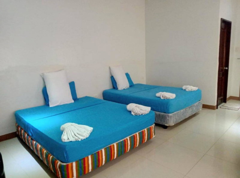 RedDoorz @ 4ks Pension House Bogo City Cebu, Banban, Philippines
