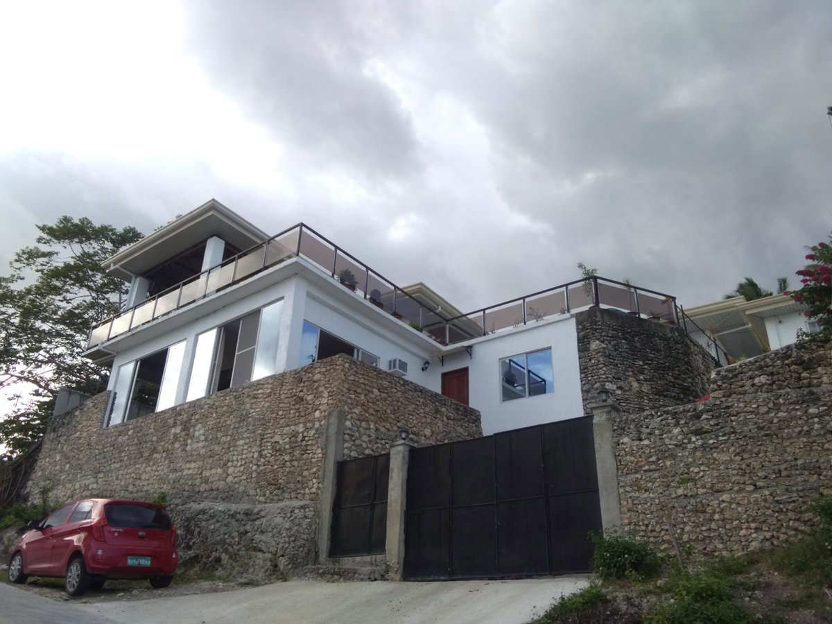 Seaview Mansion Dalaguete Apartment 4 -Family, Philippines