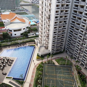 Solemare Parksuites Condo R Us, Parañaque, Philippines