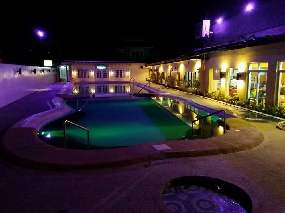 Basic Rooms Hotel, Philippines