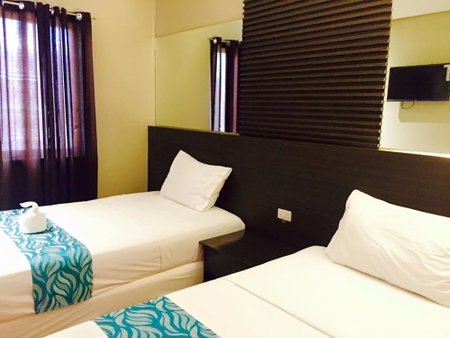 Basic Rooms Hotel, Tacloban, Philippines