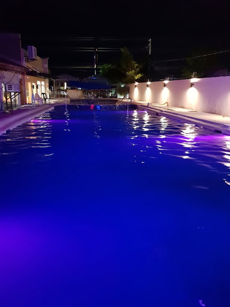 Basic Rooms Hotel, Tacloban, Philippines