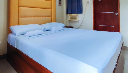 RedDoorz at Alejandros Suites & Venue, Valencia, Philippines