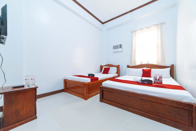 RedDoorz @ D Maagma Street, Kalibo, Philippines