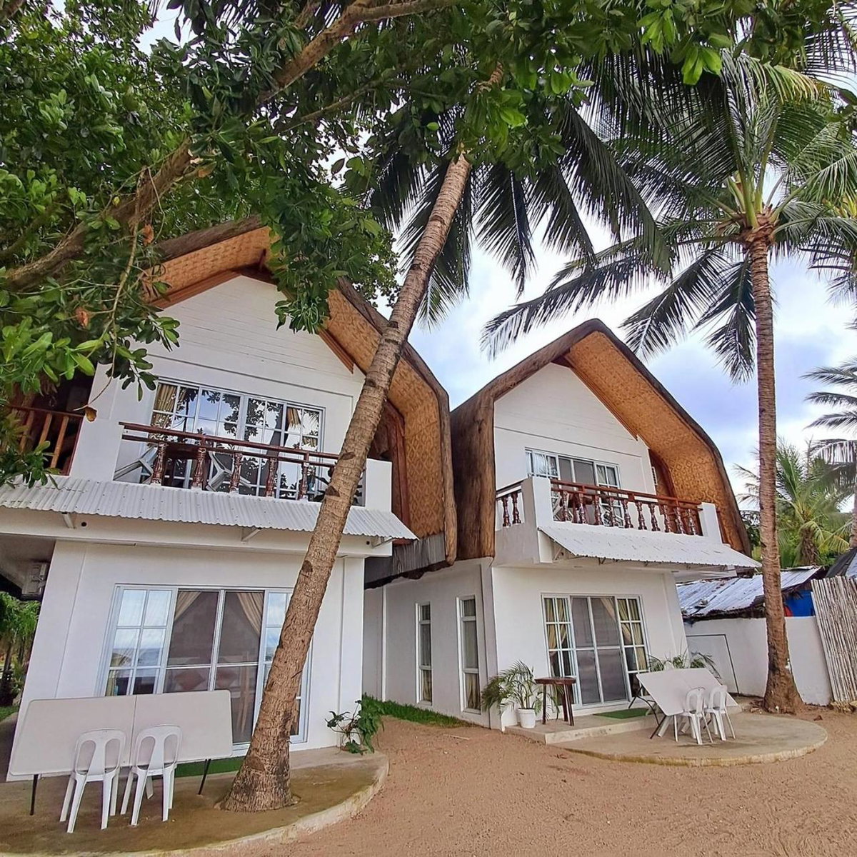 Brazaville Beach Resort, Philippinen