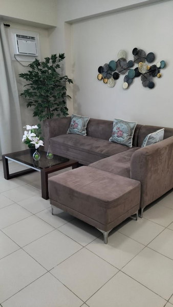 Cozy and Spacious Condo, Iloilo City, Philippines
