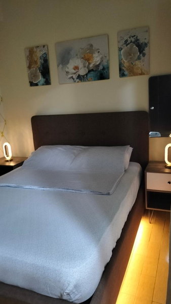 Cozy and Spacious Condo, Iloilo City, Philippines