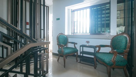 RedDoorz at MGP Apartelle Near Espana, Manila, Philippines