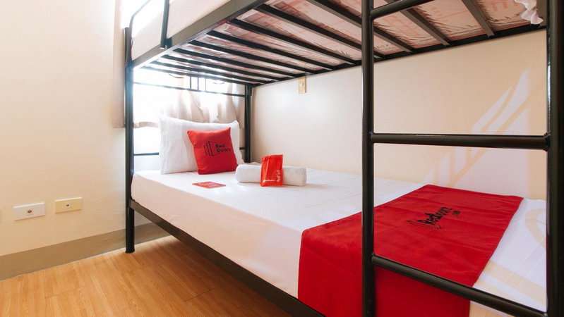 RedDoorz Plus at Billys Resort Oslob, Oslob, Philippines