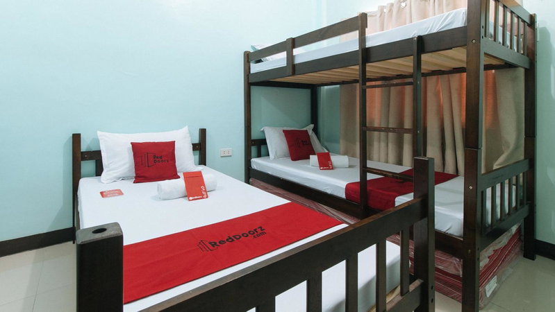 RedDoorz Plus at Billys Resort Oslob, Oslob, Philippines