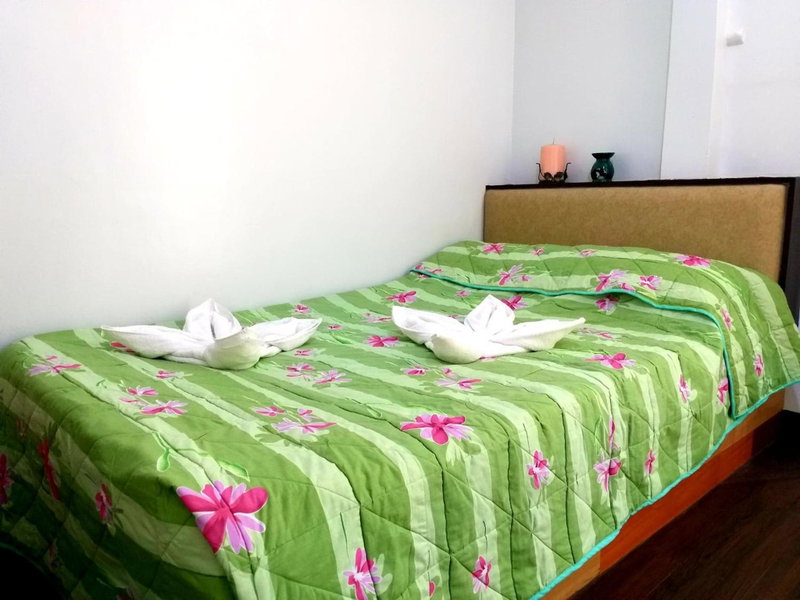 Ambianza Apartelle, Manila, Philippines