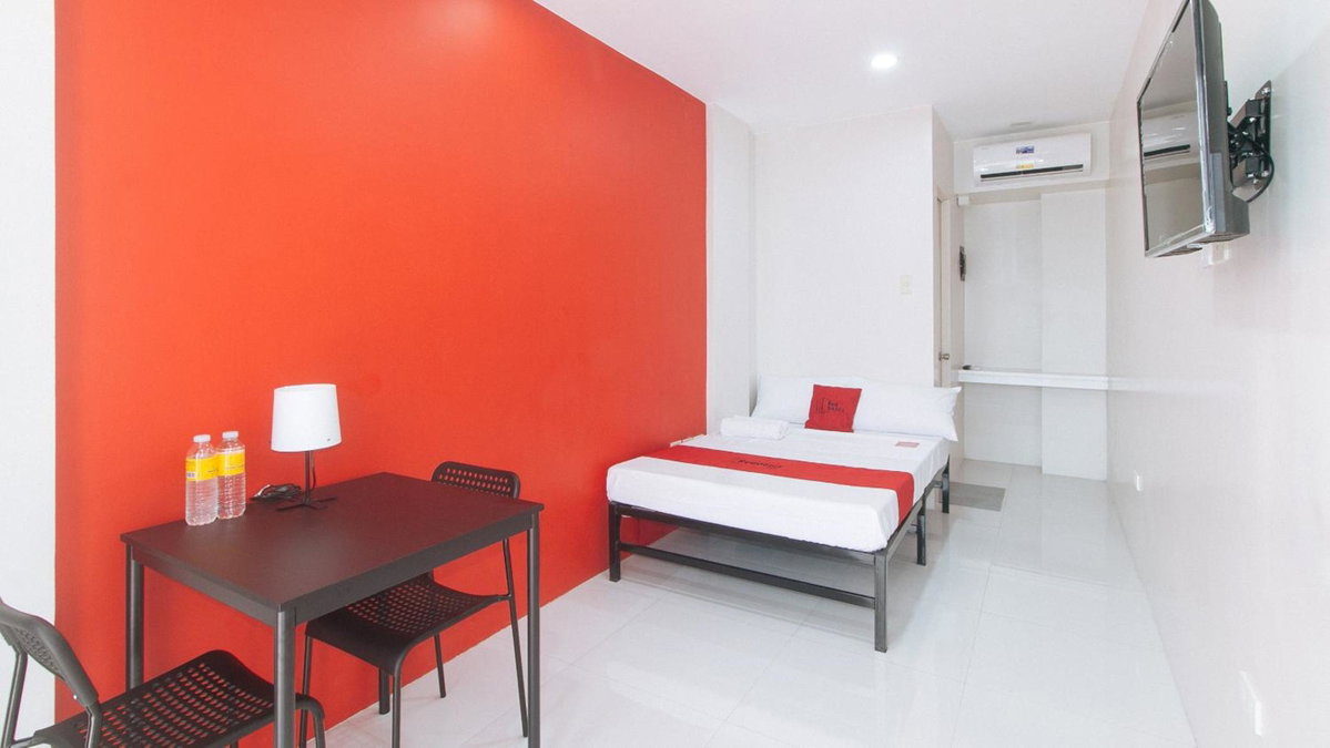 Hotel · RedDoorz @ Aerial Hotel Los Baños, Los Baños