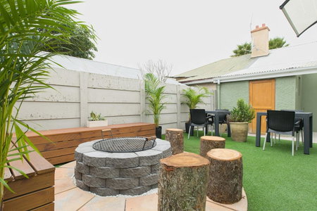 Peace Love and Joy Self Catering Units, Port Elizabeth, South Africa