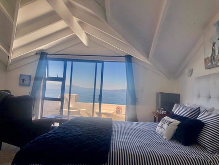 Ollava Guesthouse, Simonʼs Town, South Africa