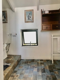 Ollava Guesthouse, Simonʼs Town, South Africa