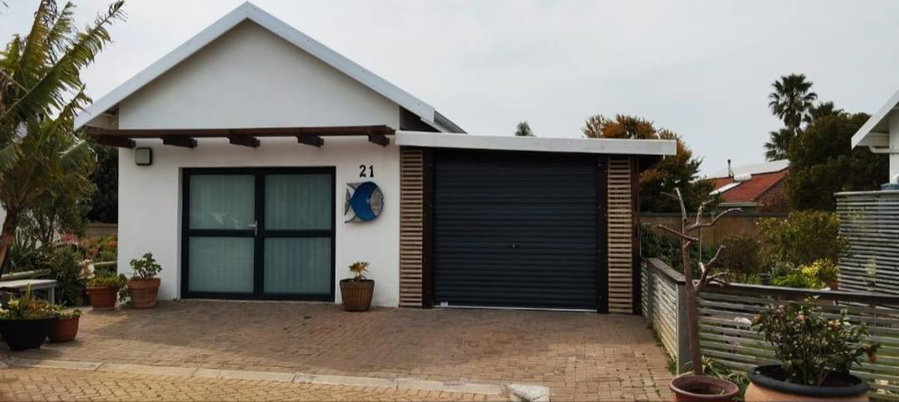 Anthony Accommodation, Stilbaai, South Africa