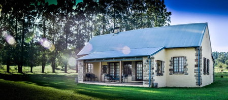 The FarSide Dam Cottage, Nottingham Road, South Africa