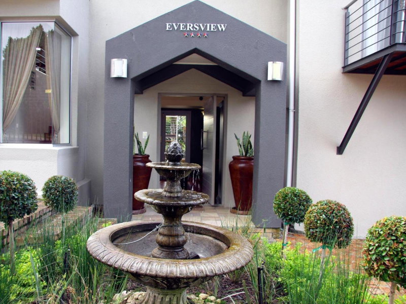 Eversview Guesthouse, Durbanville, South Africa