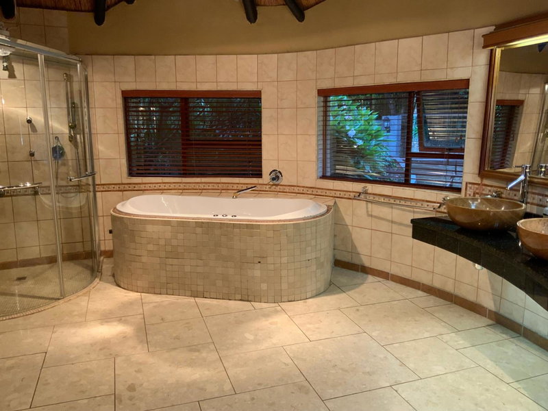 Marina Views Guesthouse, Hartbeespoort, South Africa