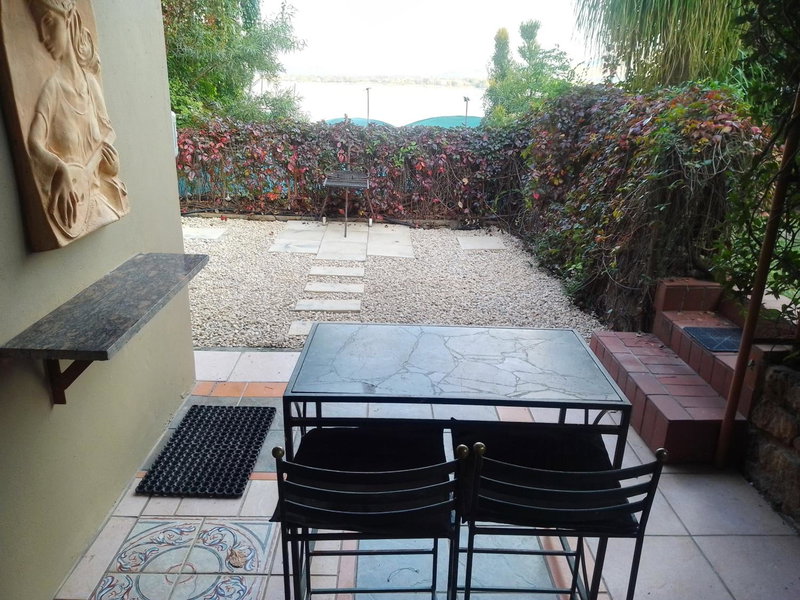 Marina Views Guesthouse, Hartbeespoort, South Africa