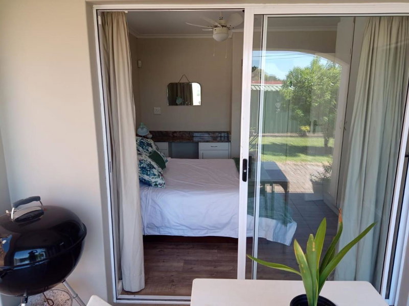 Spekboom Cottage, East London, South Africa