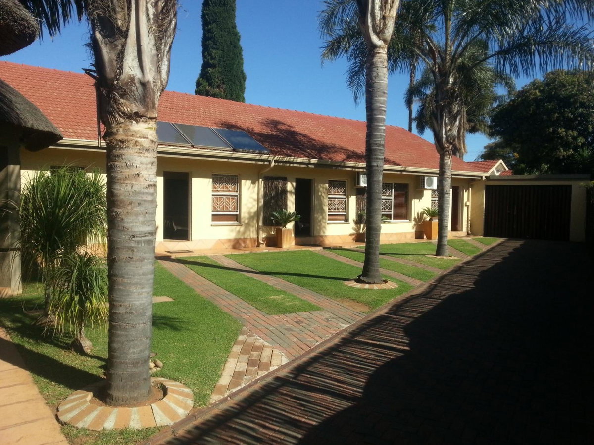 Big "5" Guesthouse, South Africa