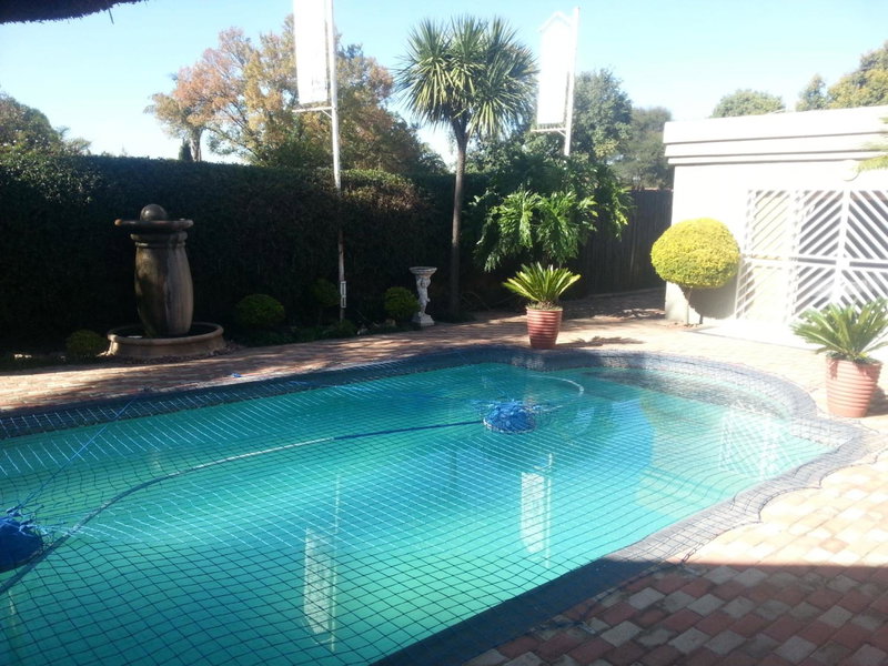 Big "5" Guesthouse, Kempton Park, South Africa