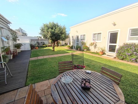 Urban Manor, Port Elizabeth, South Africa