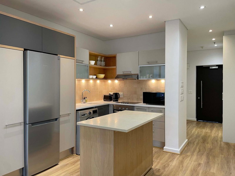 Mandela Rhodes Place Mountain Views Apartment CBD, Cape Town, South Africa